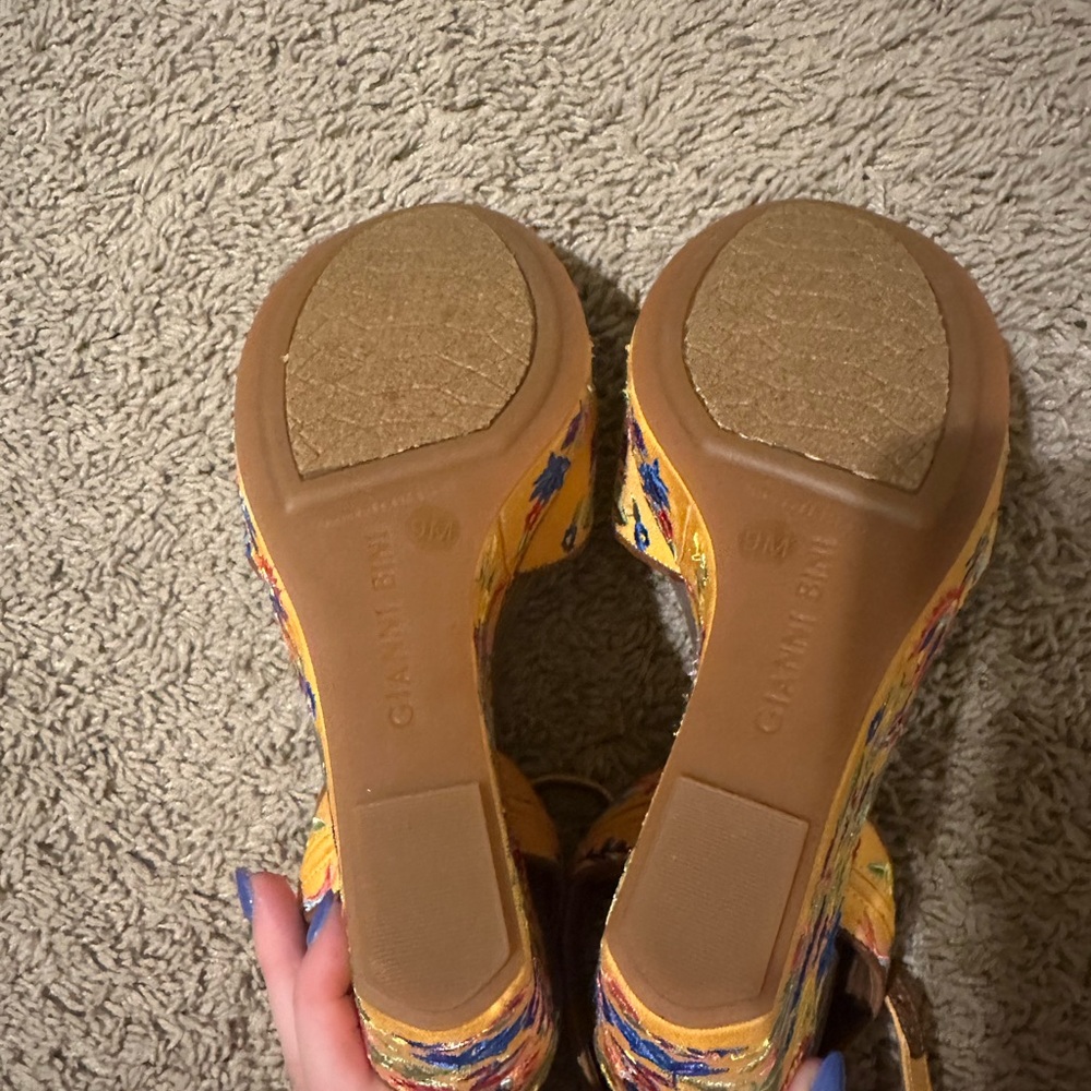 Gianni Bini Yellow Floral Wedges - Picture 4 of 4